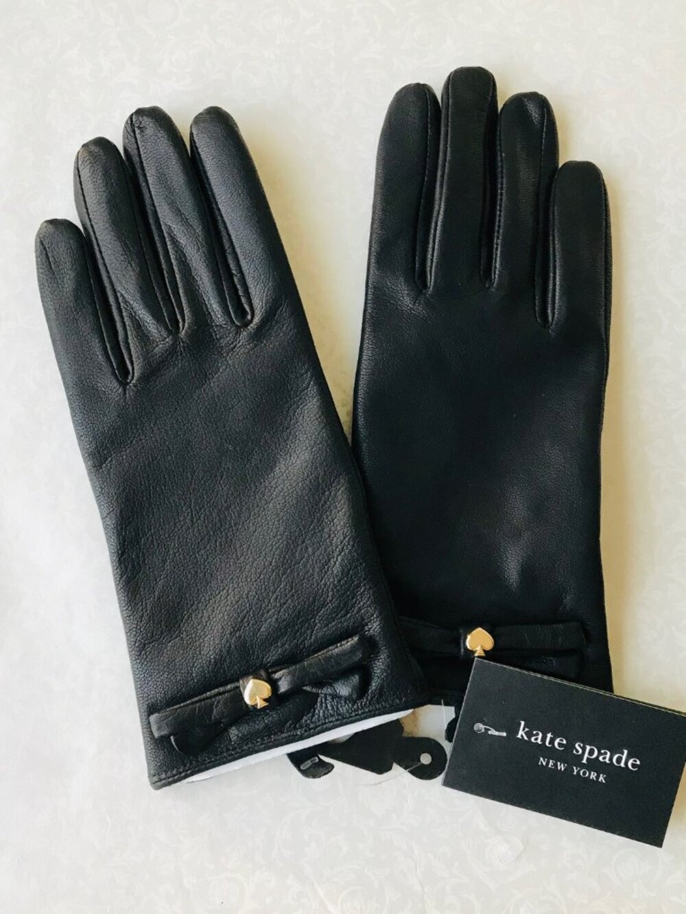 Kate Spade New York Spade Black Leather Gloves Size Large NWT
